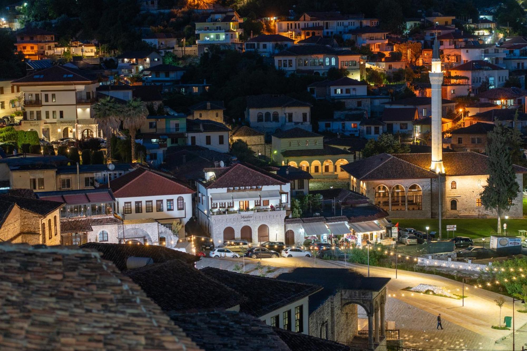 Hotel Bohem Berat Exterior photo
